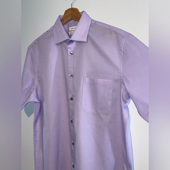 Calvin Klein Short Sleeve Button Up Shirt - Picture 4 of 12